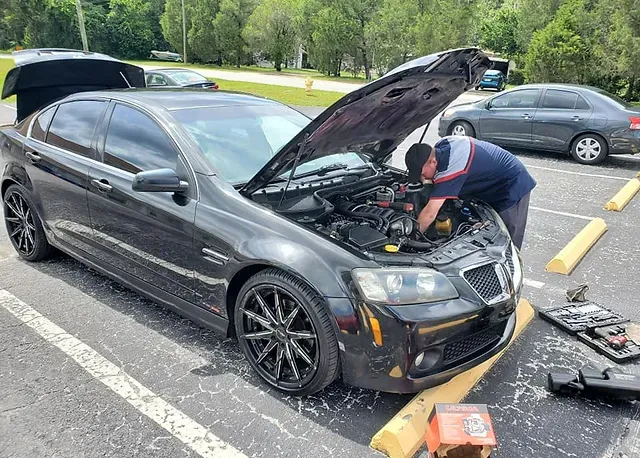 Mobile auto electrician