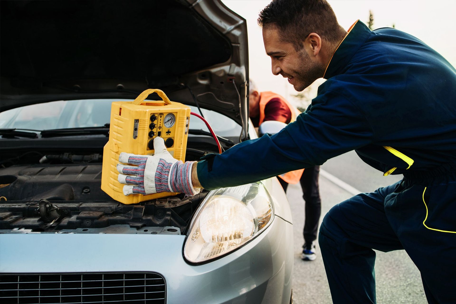 Mobile Mechanic vs. Traditional Garage: Pros and Cons